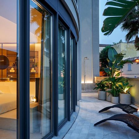 Le Residenze By Victoria Palace Каттолика Экстерьер фото