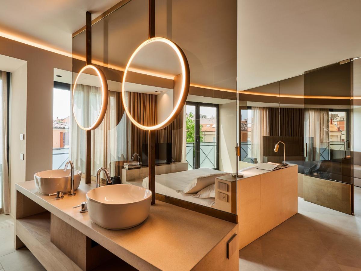 Le Residenze By Victoria Palace Каттолика Экстерьер фото