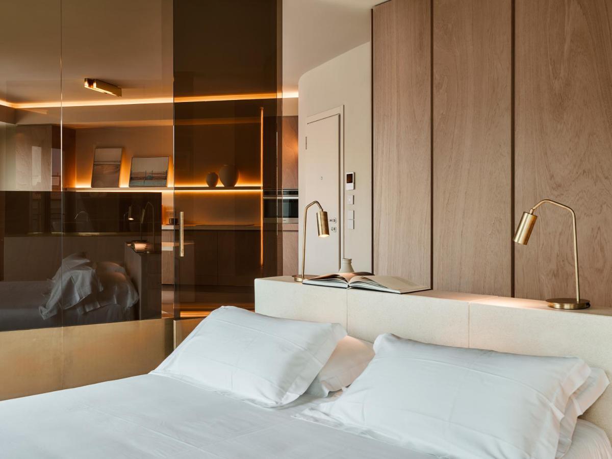 Le Residenze By Victoria Palace Каттолика Экстерьер фото