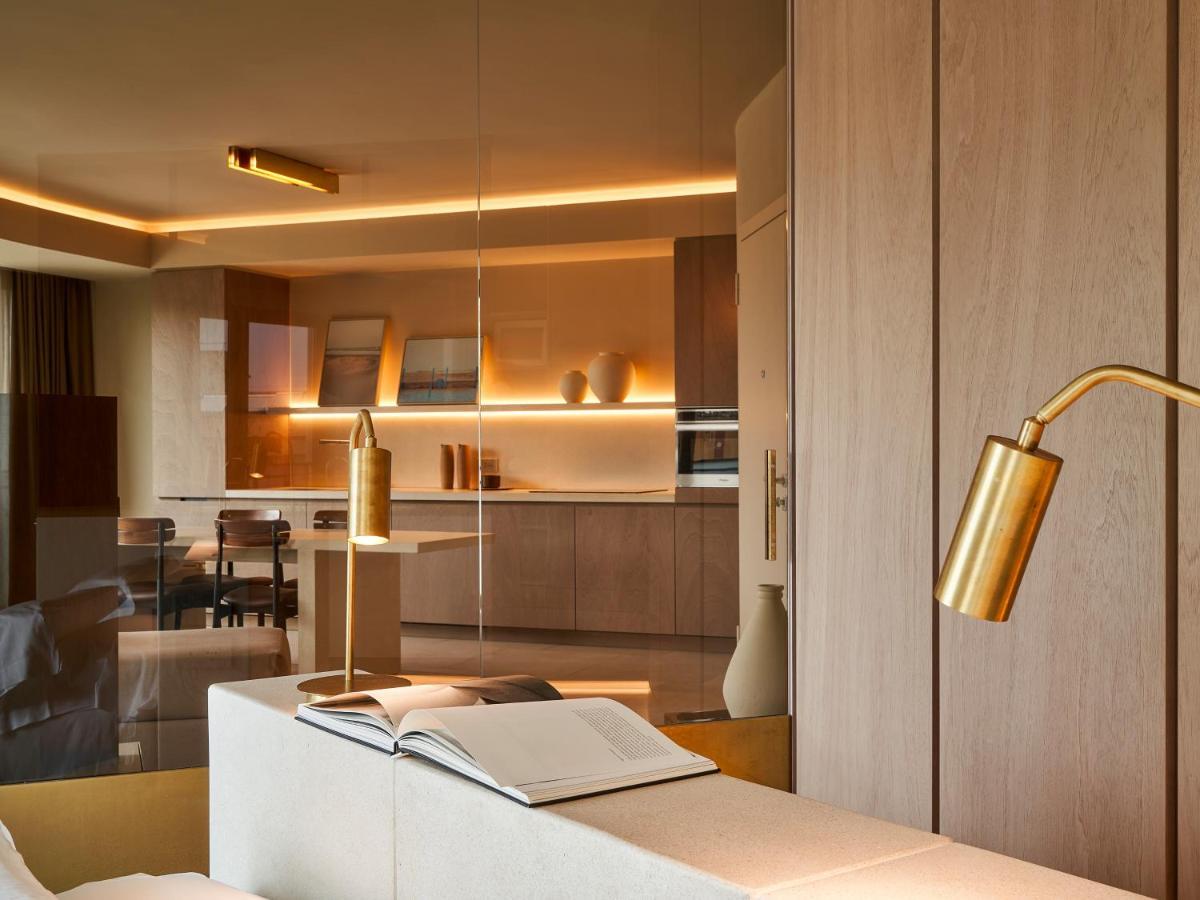 Le Residenze By Victoria Palace Каттолика Экстерьер фото