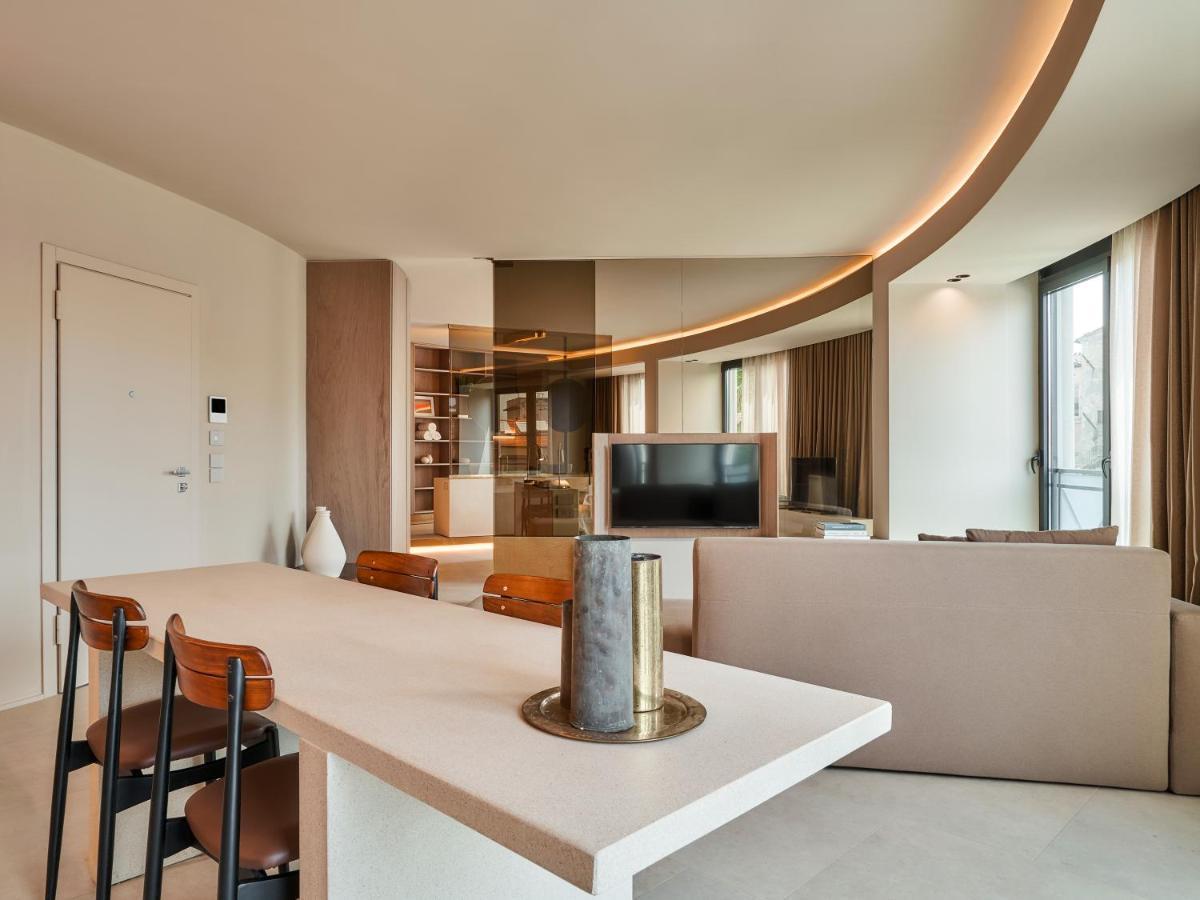 Le Residenze By Victoria Palace Каттолика Экстерьер фото